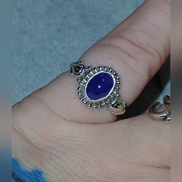 Dainty Tanzanite Sterling Silver Ring Size 6 - Picture 4 of 8